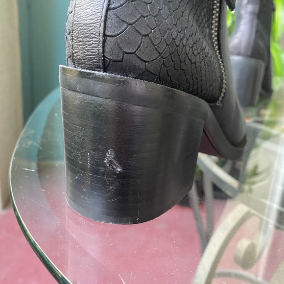 Crown Vintage black boots, CV Ardella, 7M - Picture 7 of 9